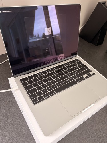 Apple macbook air - apple,