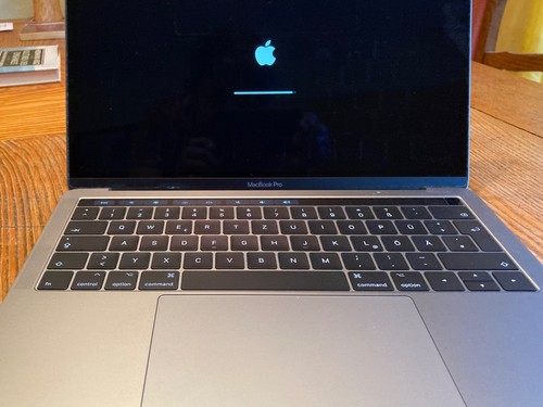 Macbook pro zoll - zoll, i7