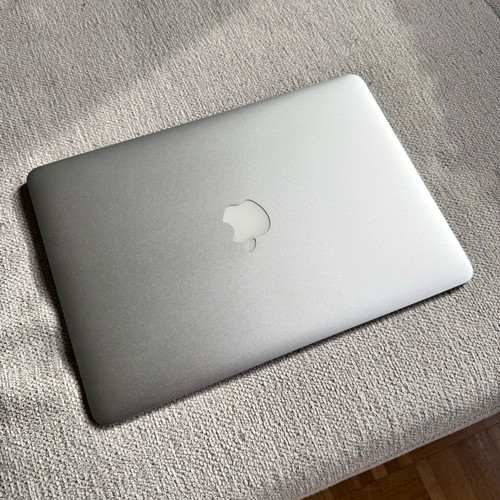 Apple macbook air - air, 13,3"