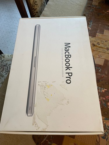 Apple macbook pro mitte - pro, 17",