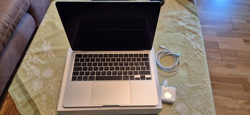 Apple macbook air - apple,