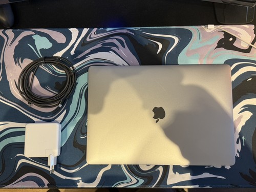 Macbook pro 2019 - ghz, intel