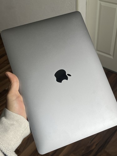 Macbook pro 2020 touch - 2020, bar