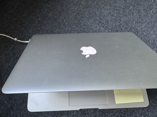 Apple macbook air 2017 - macbook,