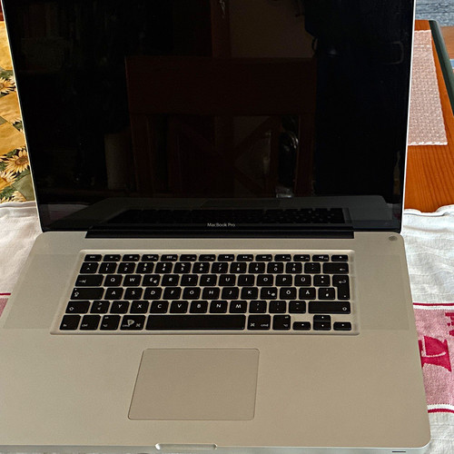 Apple macbook pro - apple,