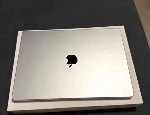 Apple macbook pro m5 - apple,